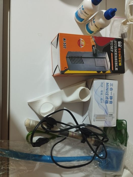 продам аквариум срочно