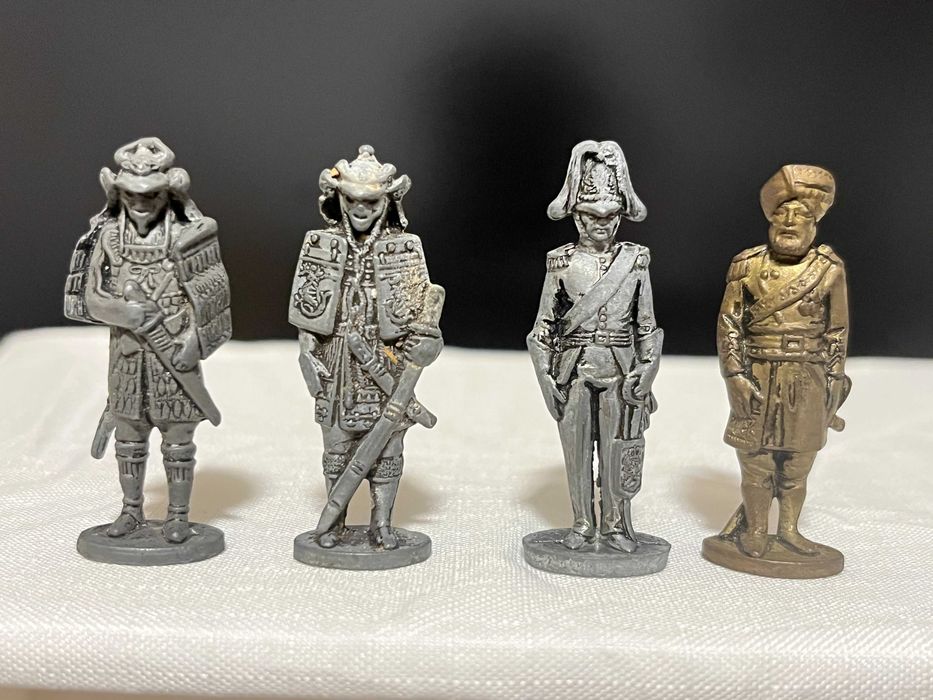 Киндер солдатики Викинг Индус Улан Самурай Ландрин Ferrero Остаток