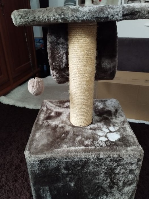 Drapak dla kotka mało używany