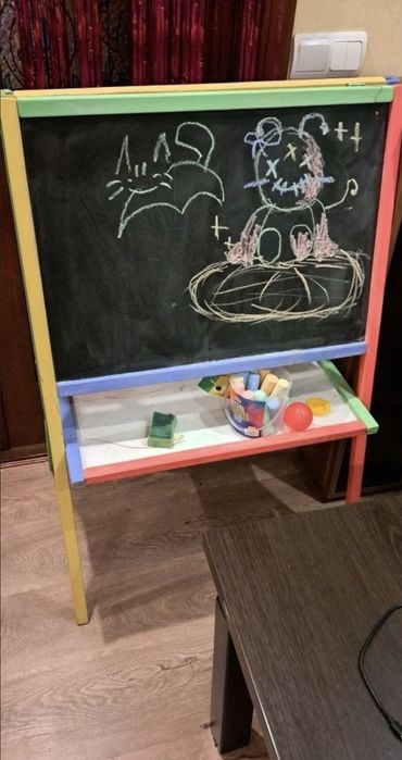 Мольберт двосторонній