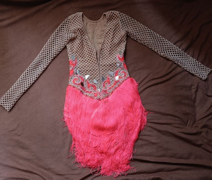 Сукня для бально-спортивних танців