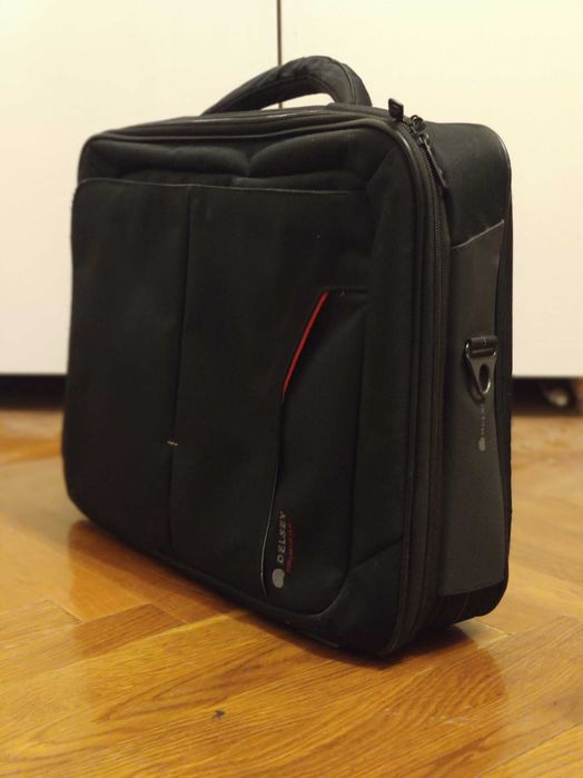 Сумка портфель Delsey