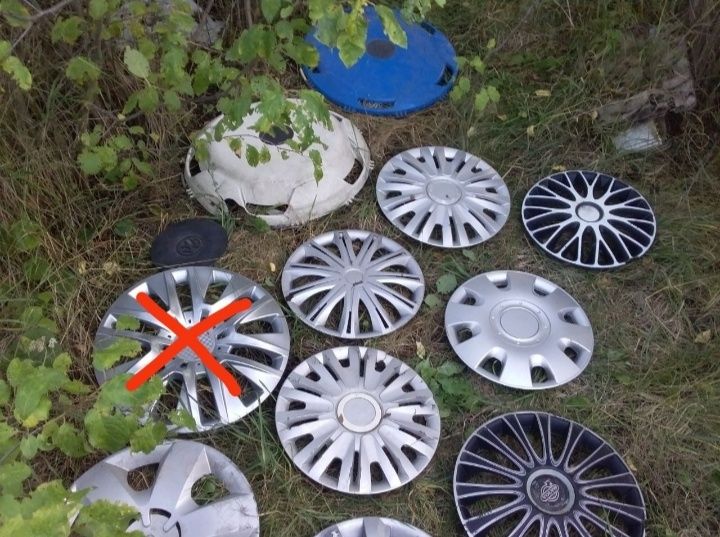 Колпаки на колёса пластиковые разных размеров