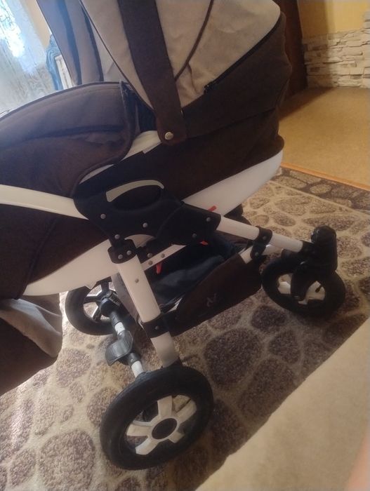 Детская коляска Victoria Gold- люлька