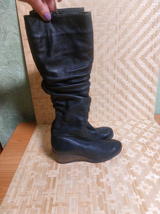 Чоботи зимові шкіряні на хутрі 39 розмір