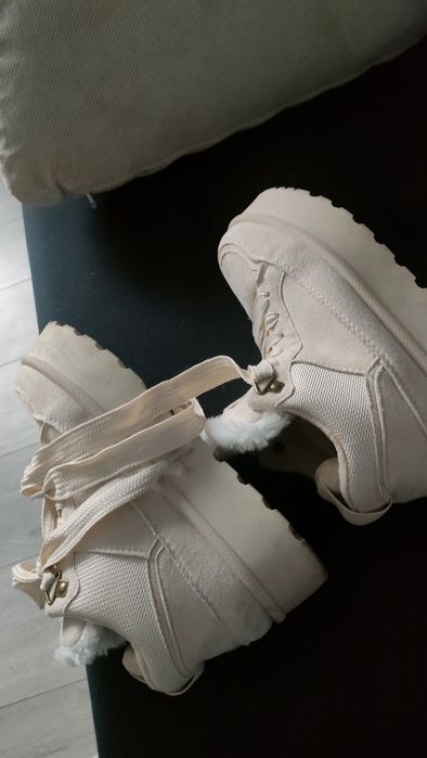Buty zimowe nowe