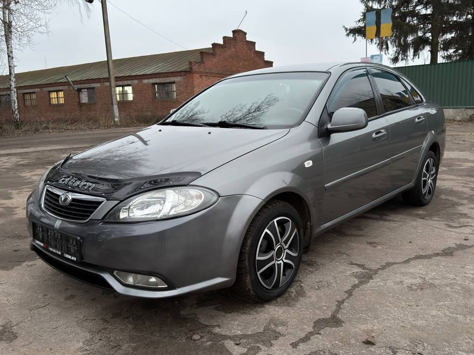 Продам  Daewoo Gentra 2014 год Автомат