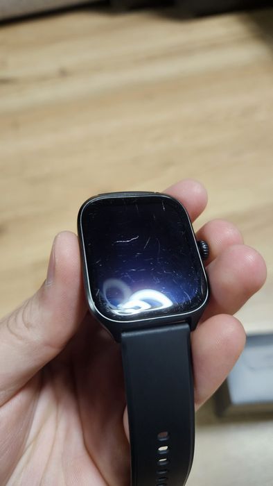 Годинник Amazfit GTS4