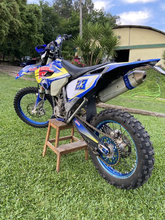Husaberg FE 250 (Matrículada)