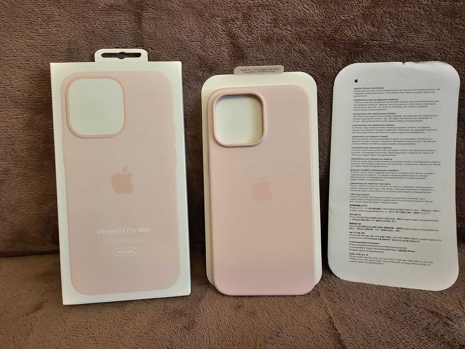 Чехол Apple Silicone Case MagSafe для iPhone 14 Pro Max (Chalk Pink)