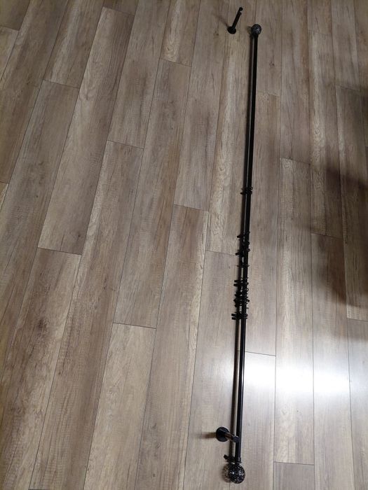 Karnisz 200cm czarny