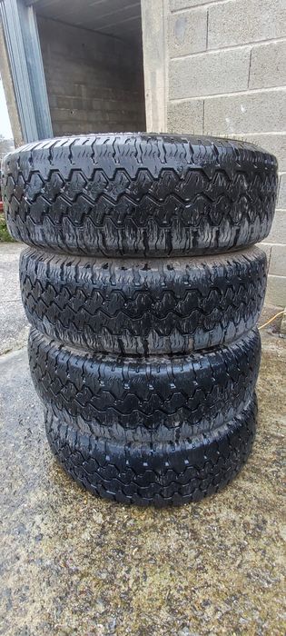 Pneus 4×4 245/70 r16