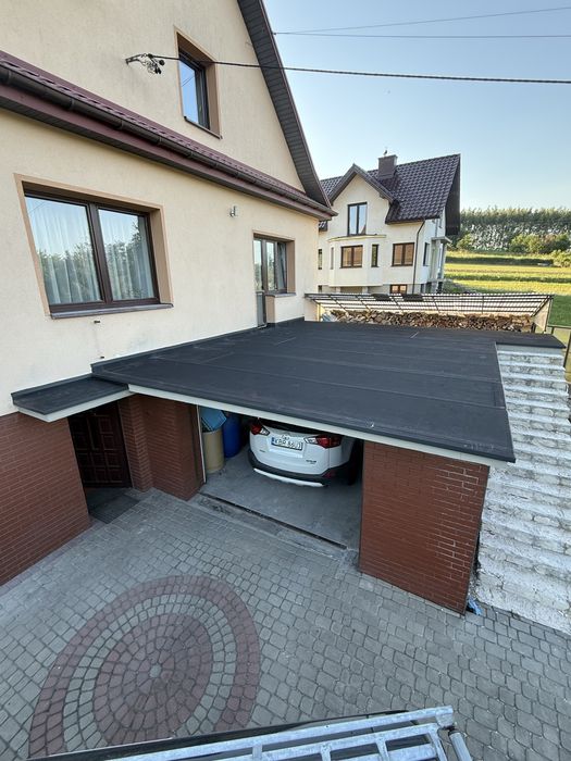 Usługi dekarskie hydroizolacje membranami Epdm dachów płaskich tarasów balkonów blacharka