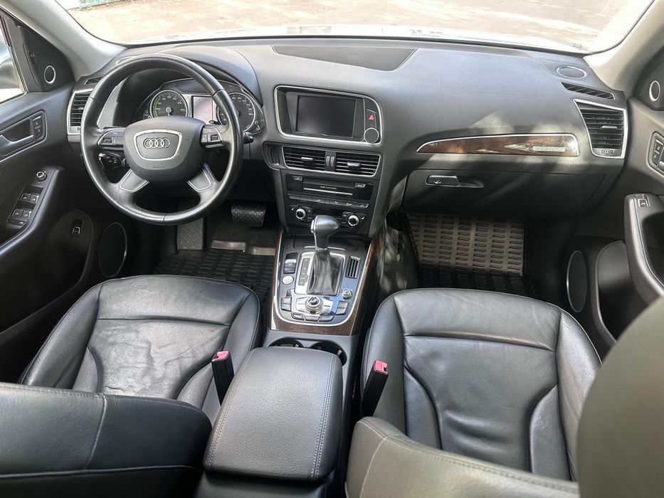 AUDI Q5  2,0 Hybrid