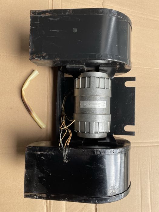 Вентилятор опалювача з електродвигуном  АВ-052-2МУ3