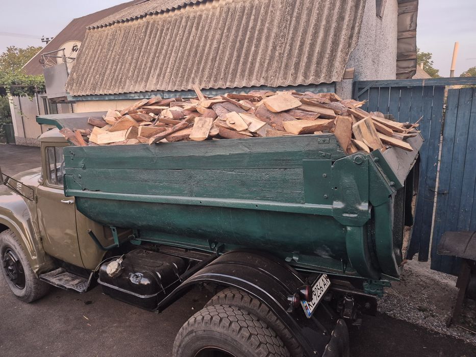 Продам обапол, пиляні соснові дрова,вугілля,