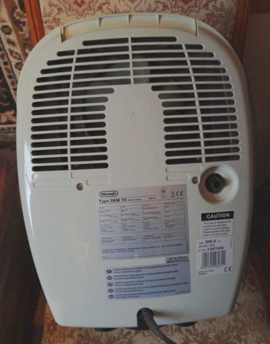 Осушувач повітря DeLonghi DEM 10