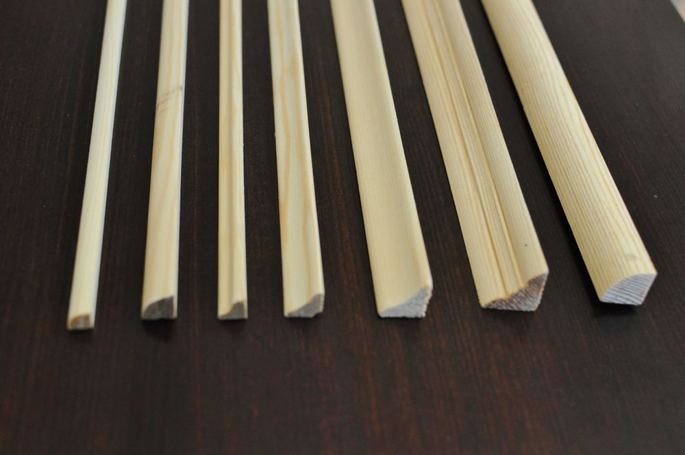 Listwy drewniane wykończeniowe -kątowniki drewniane