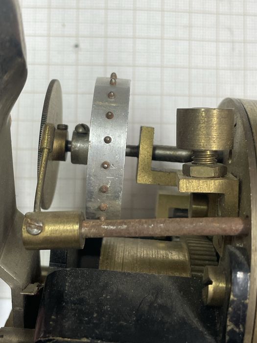 Stary  napęd rejestratora na wymienna tasme