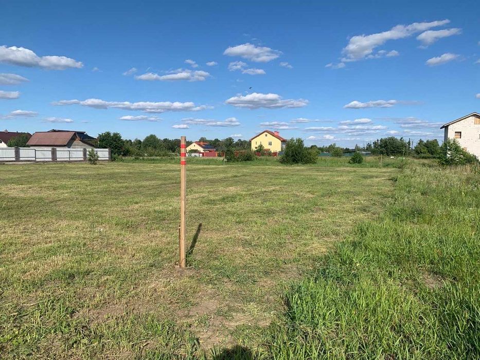 Продаж земельної ділянки 8/16 соток, село Шпитьки