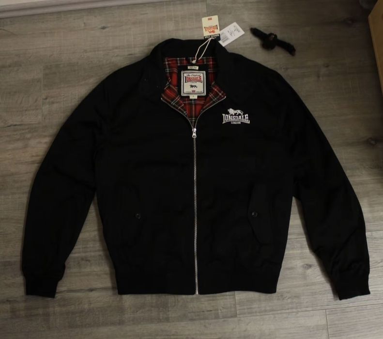 Куртка бомбер Lonsdale London оригінал, нова з бірками, чорна