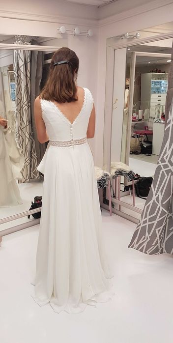 Suknia ślubna r. 38