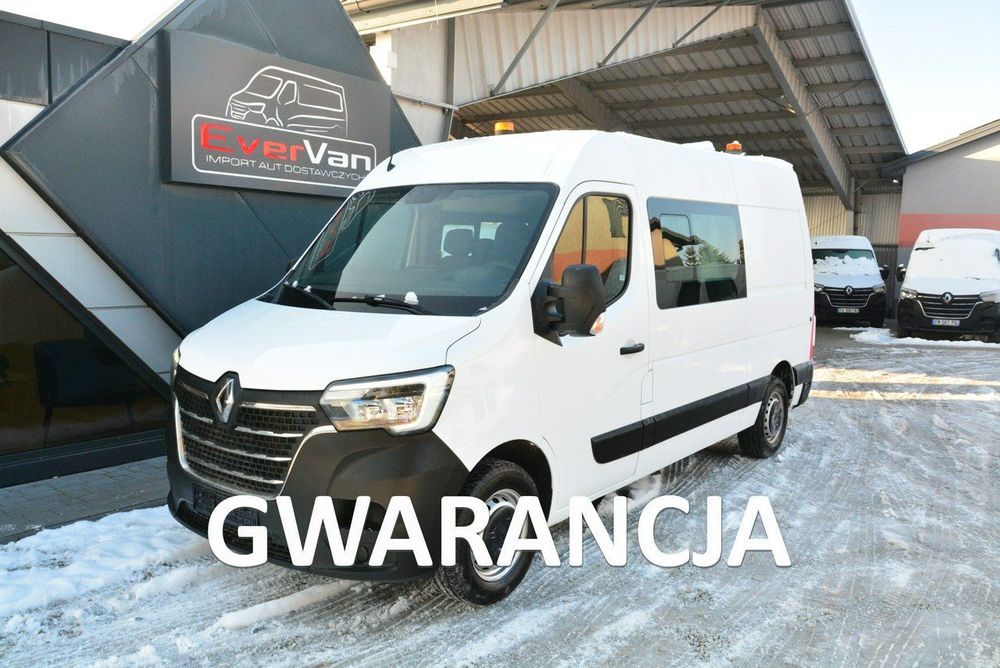 Renault Master  średniak 7 osobowy brygadówka 150KM doka pełna opcja