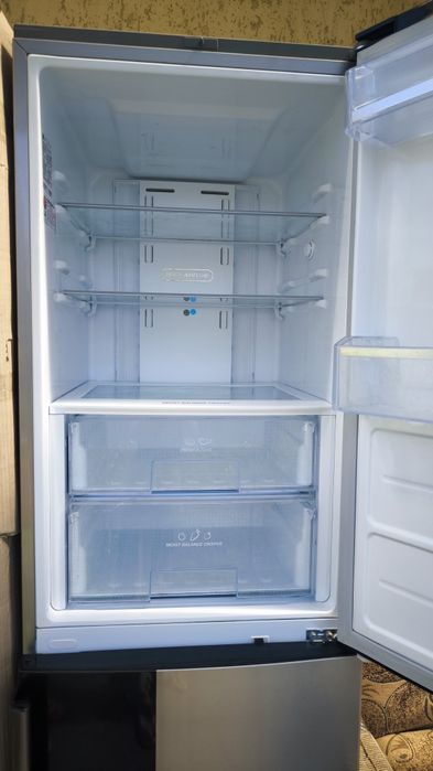 Продам холодильник в чудовому стані