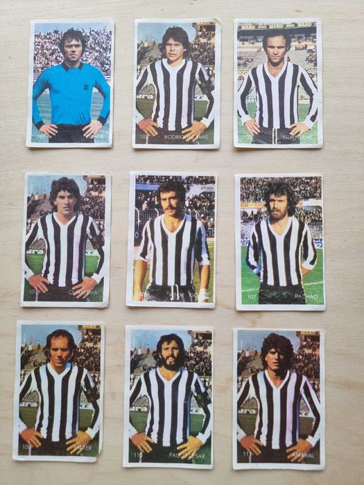 Cromos da equipa de futebol do Portimonense