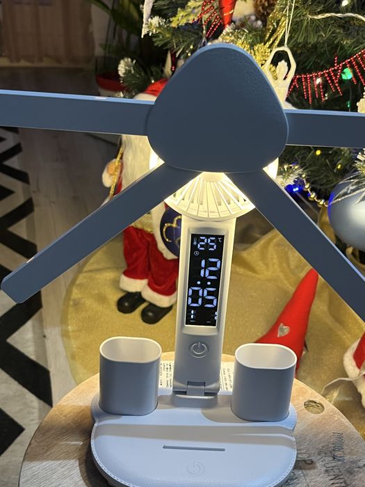 Lampka ledowa 4 ramienna skladana