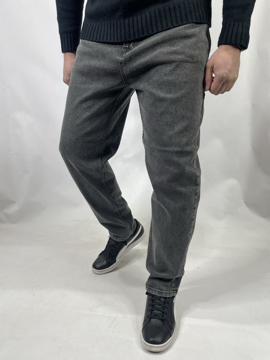 Джинсы мужские  мом ,производства Турции в хорошем качечтве цена класс