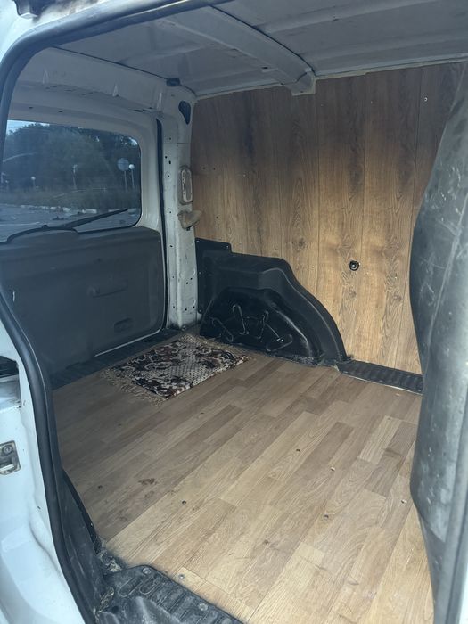 Рено Кенго 1.5 k9k