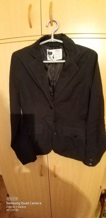 Marynarka i spodnie komplet.