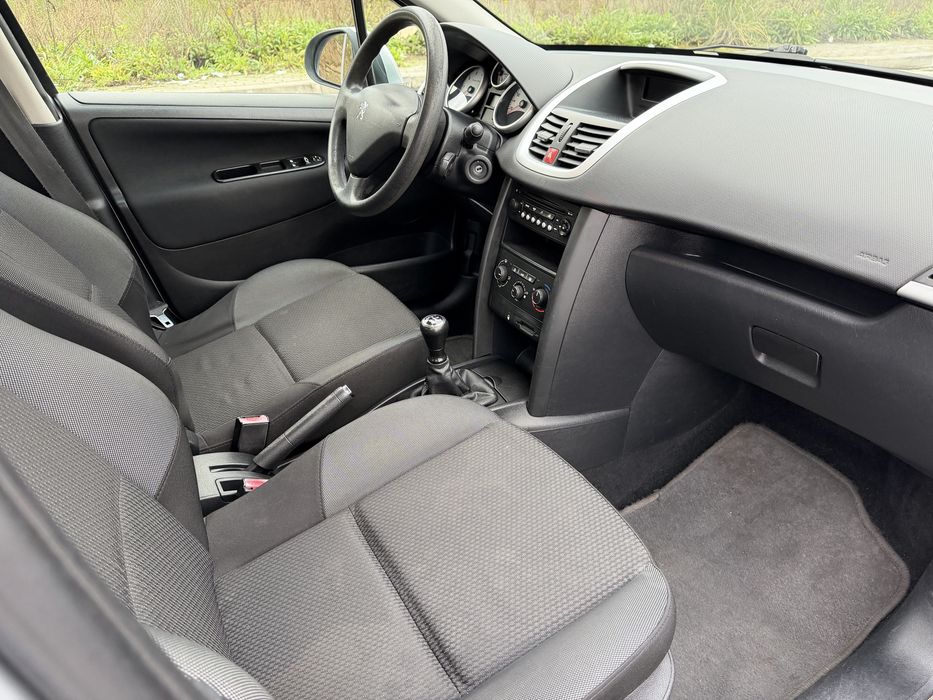 Peugeot 207 SW 1.4 gasolina Nacional