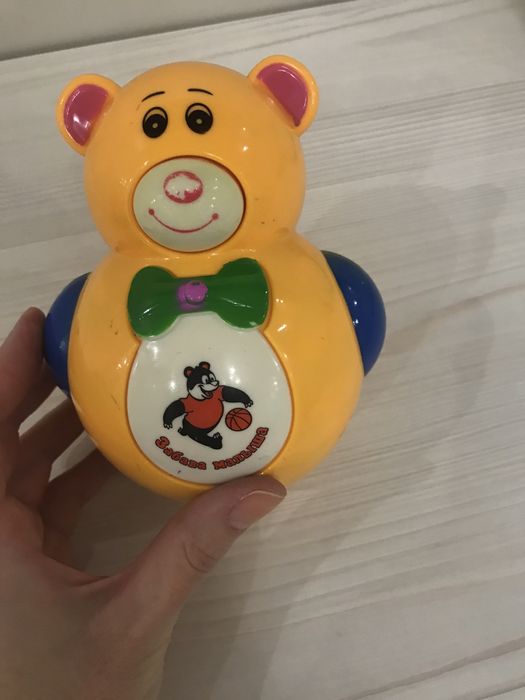 Продам музыкального неваляшку