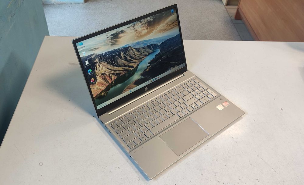 Laptop HP 15 Ryzen 5 7530U, 16GB, SSD 512 NVMe, Win11 gwarancja