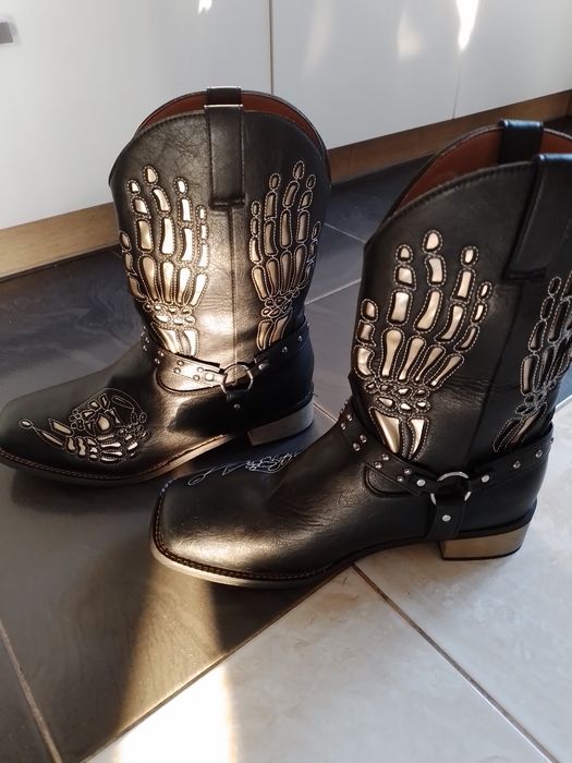 Buty  kowbojki z motywem kosciotrupa