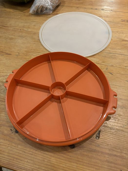 Tupperware party tray