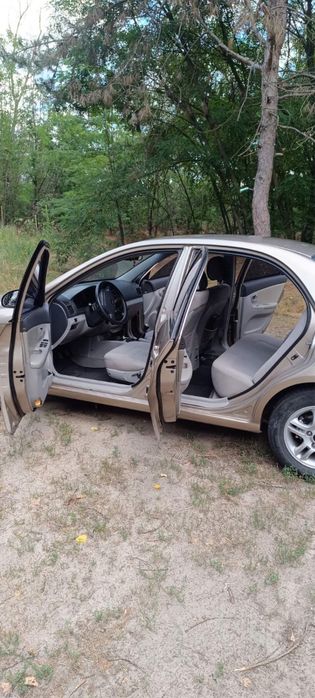 Kia cerato 2006 год