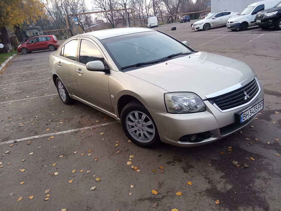 Mitsubishi Galant 2009