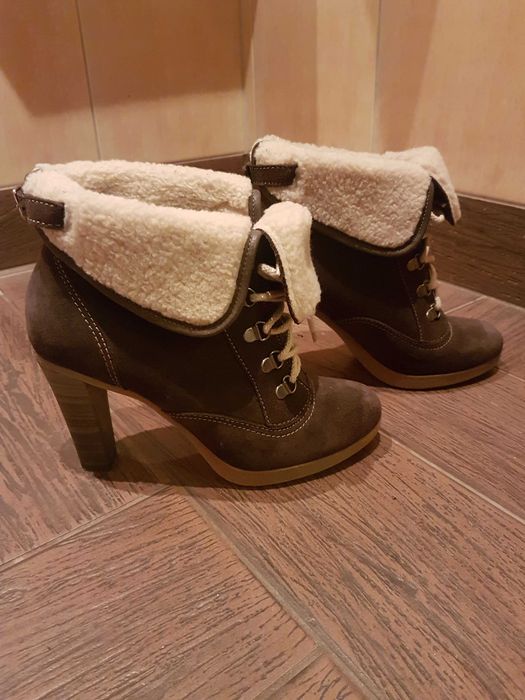 Skórzane zimowe buty S na obcasie