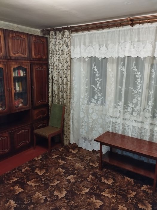 Сдам трёх комнатную квартиру в районе 2 ой городской больницы