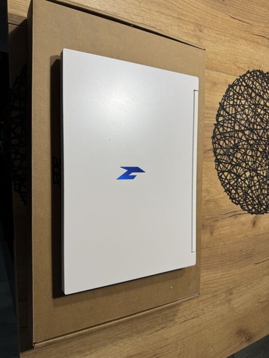 Laptop Acer Nitro v14 na gwarancji