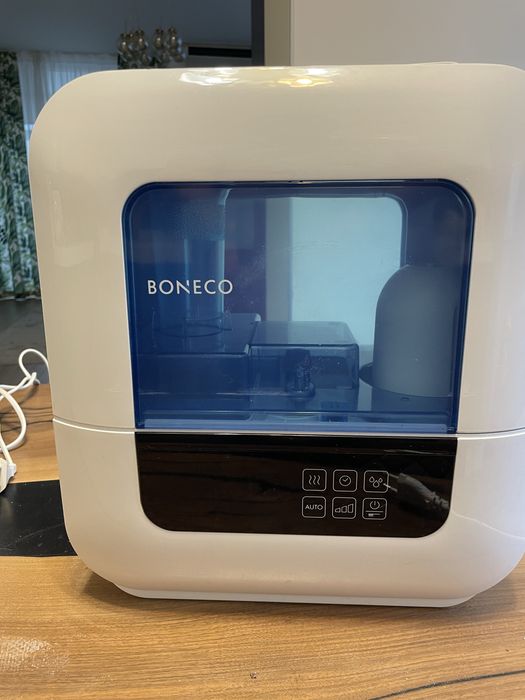 Зволожувач повітря Beurer U700