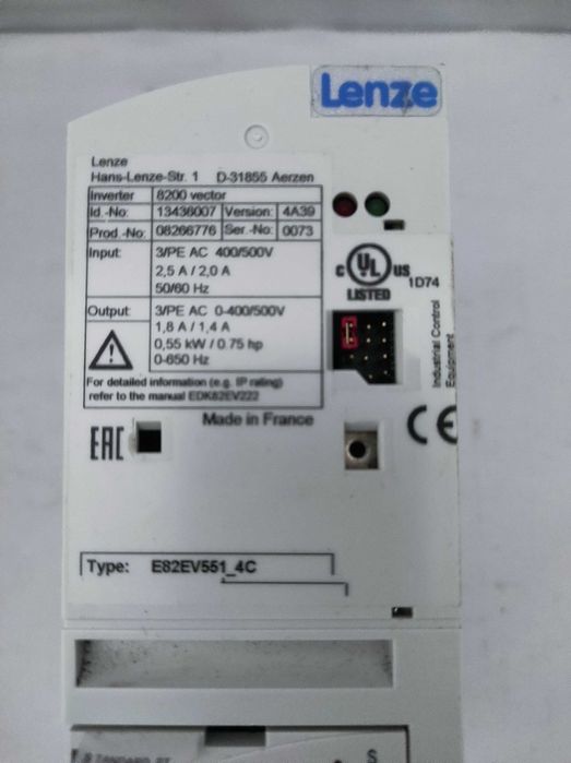 Перетворювач частоти, частотник Lenze E82EV551_4C