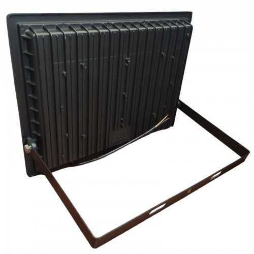 Світлодіодний прожектор Flood Light 200W 6500К 220V IP66