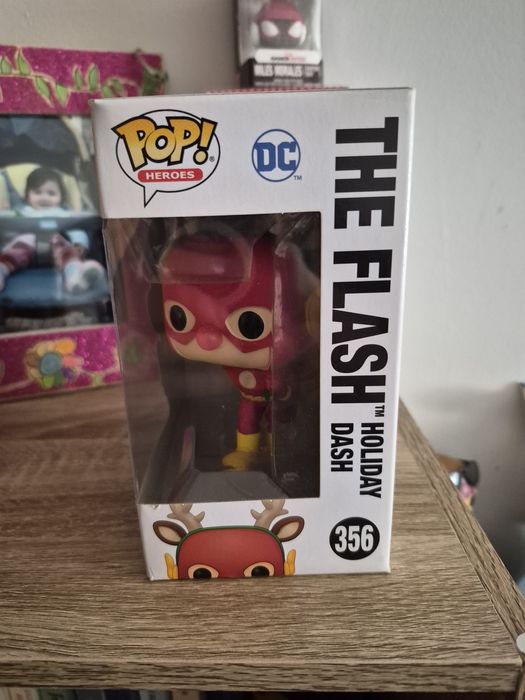 Funko Pop Heroes DC Super Heroes - The Flash Holiday  Dash  356