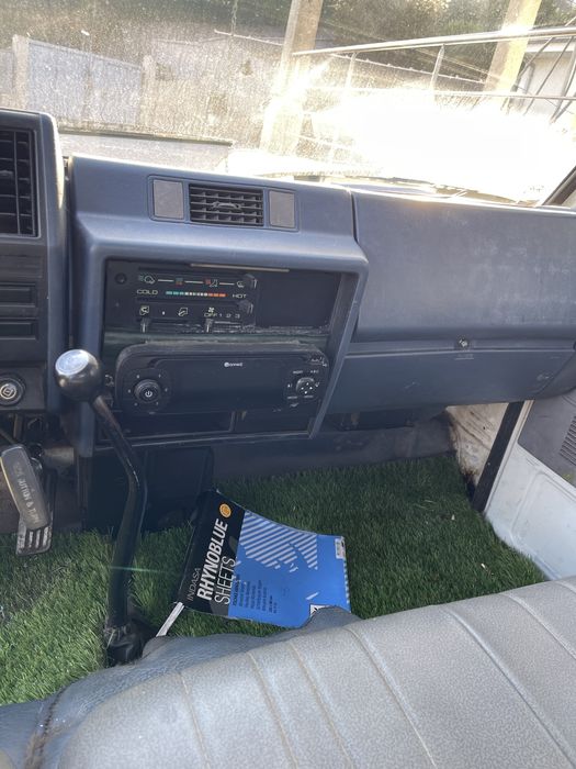 Isuzu NKR 2.8 Direct Injection