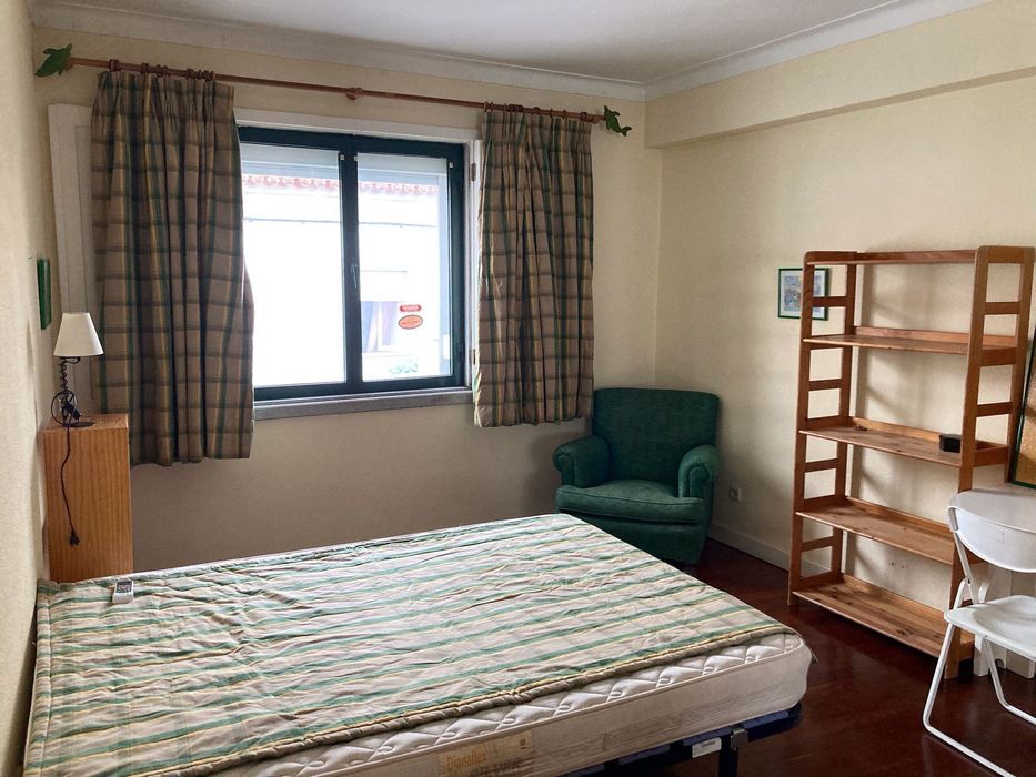 Quartos para universitários U ÉVORA