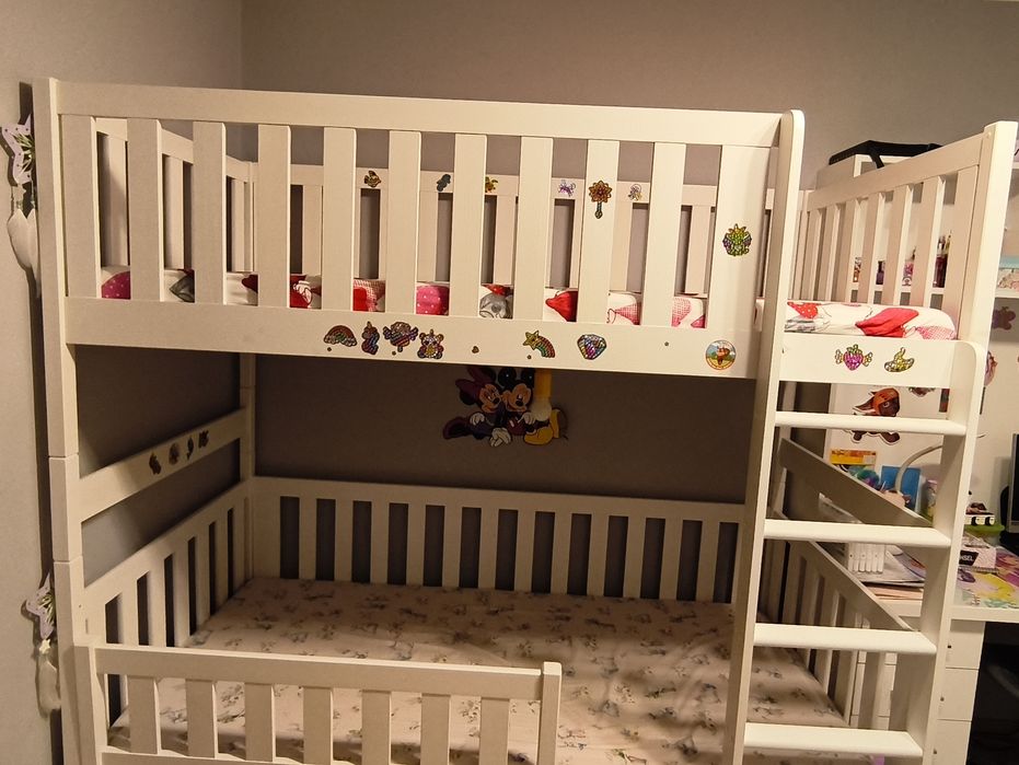 Łóżko dziecięce  piętrowe